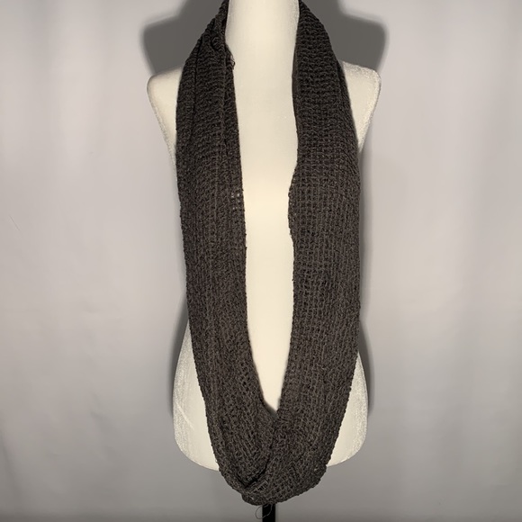 Infinity Scarf - Picture 3 of 6